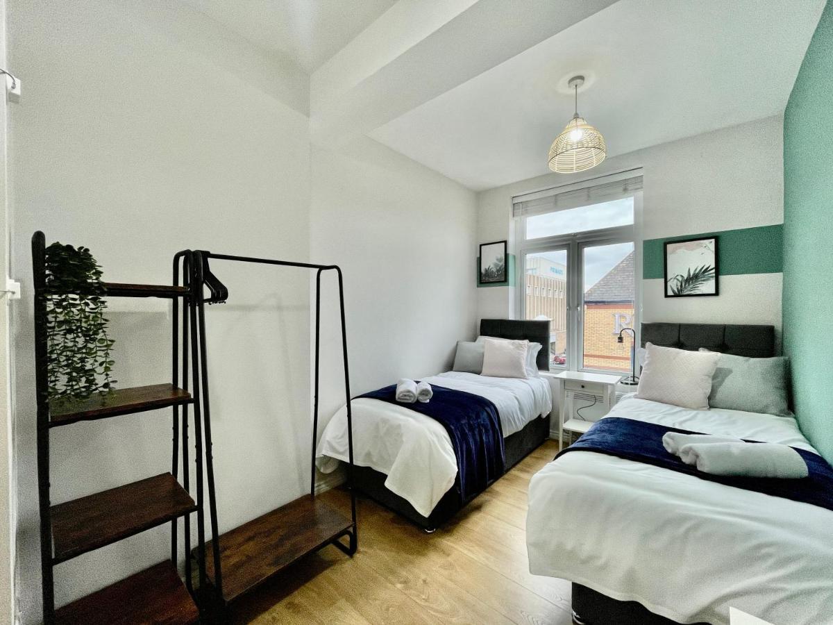 City Centre Gem In Southend Near The Beach, Station And Parking Apartment Exterior foto